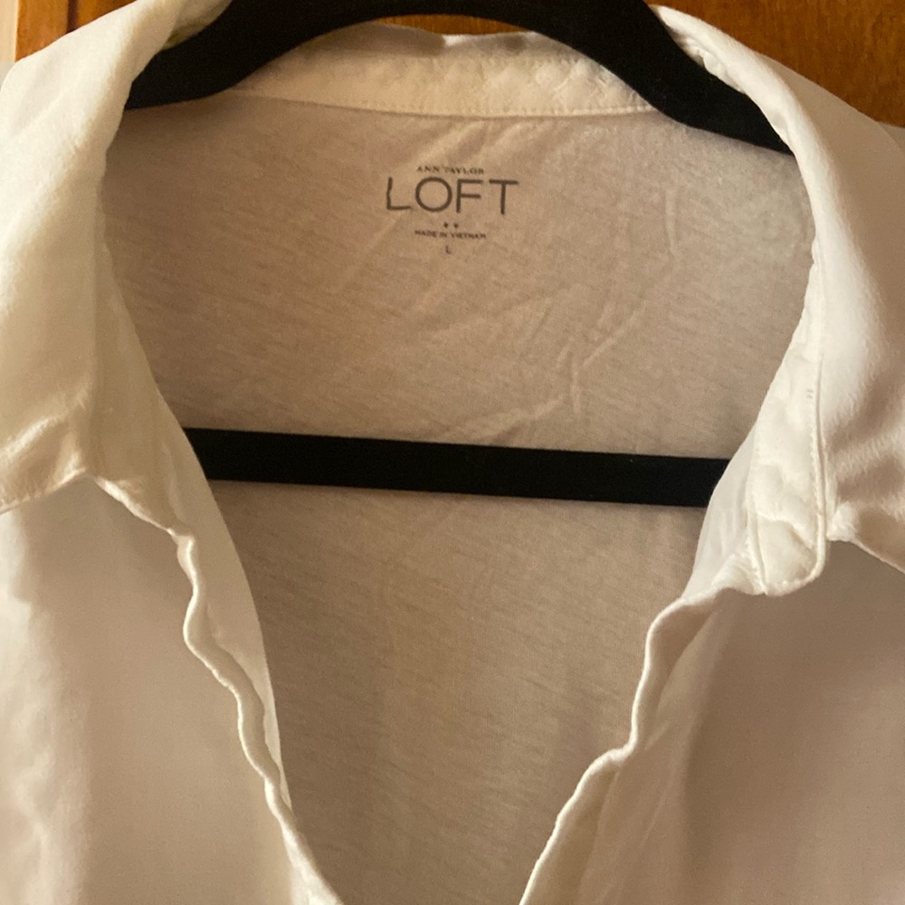 Off white top loft